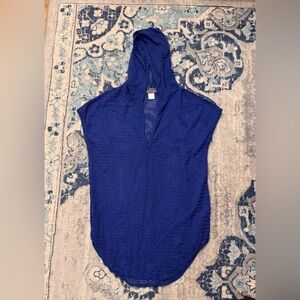 Jordan Taylor blue swim coverup hoodie. Size Medium.